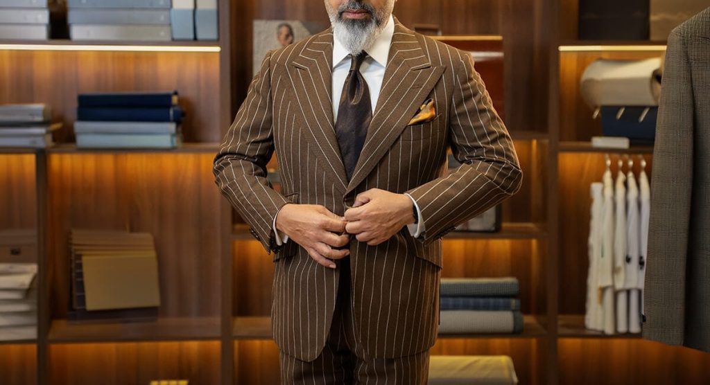 Simple Tips To Get The Perfect Fit from Your Suit Tailor
