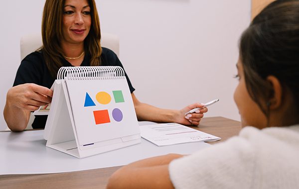 The Power of Multisensory Techniques in Phonics Tutoring